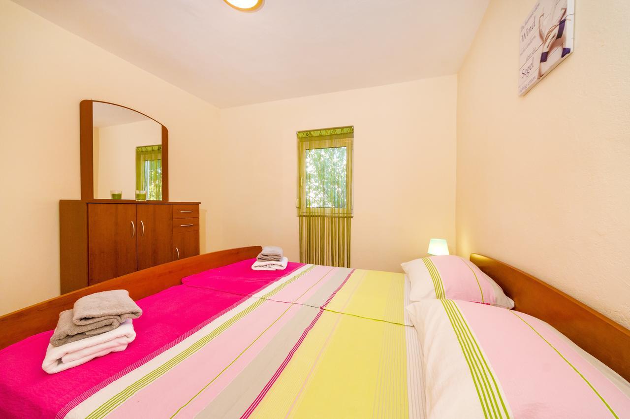 Apartment Nin - Vrsi At The Beach エクステリア 写真
